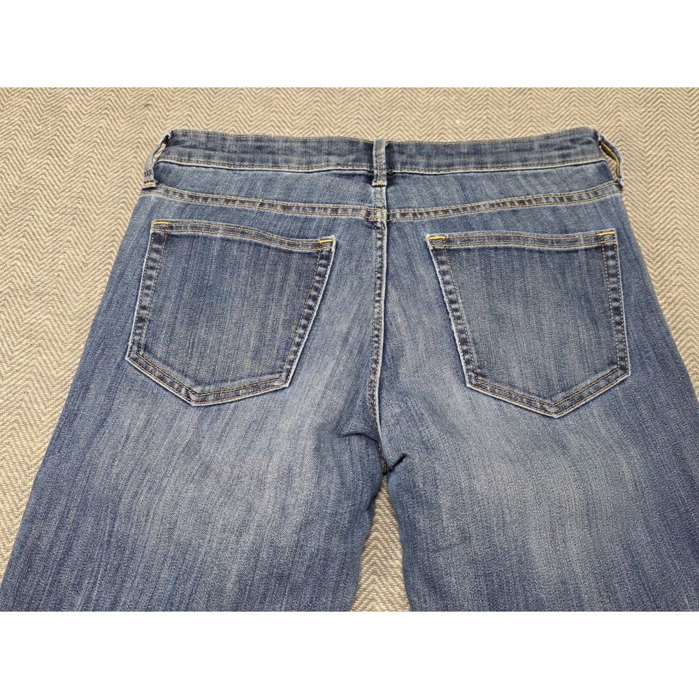 Gap Girlfriend Jeans Medium Wash Distressed Denim Women's Size 4 Regular - Picture 6 of 6
